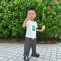 宝贝一眨眼就长大了 有点不舍得