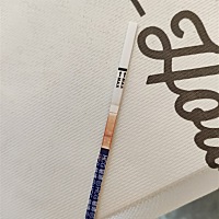 排卵期11月17日，还有四天姨妈日，这有吗