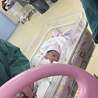 查B超是女宝生下来才知道是男宝，7斤。男女都爱♥️