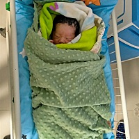 我的大宝贝自然生产 侧切7.4斤