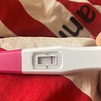 还有两天姨妈来了，多想变成两条杠，呜呜🥹