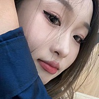 肚子疼睡不着，睡不着姐妹出来聊天