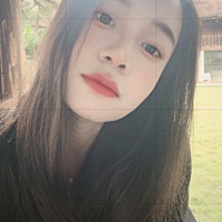 25年4月9号做的宫颈锥切手术，现在月经一直不正常，每个月周期是对的，但是提前来一个星期褐色的分泌物...