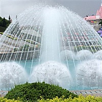 纸飞机噢
