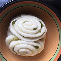 m妮