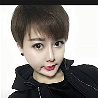 拥有自然长睫毛，素颜的你也很美