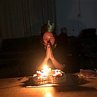 爱生活的甜妹