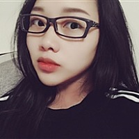 瑛子.