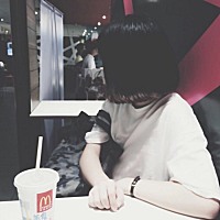 快递小哥李钟硕