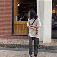 芮静