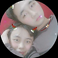 萌  小 瑶