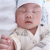 黄甜诗悦