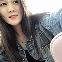 👄刘 芸