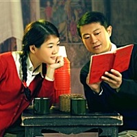 周颖