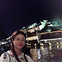 三月