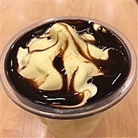 妞