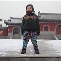 她