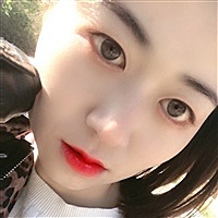 咖啡杯中的沉默