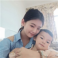 奕萱