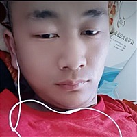 三胎奶爸
