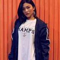 叫Yannis的小盈儿
